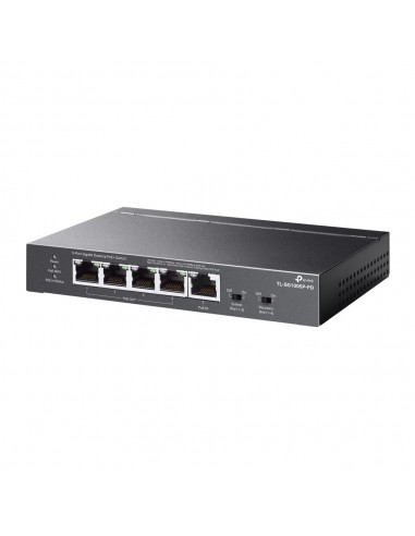 5-PORT GIGABIT DESKTOP SWITCH WITH 4-PORT POE+